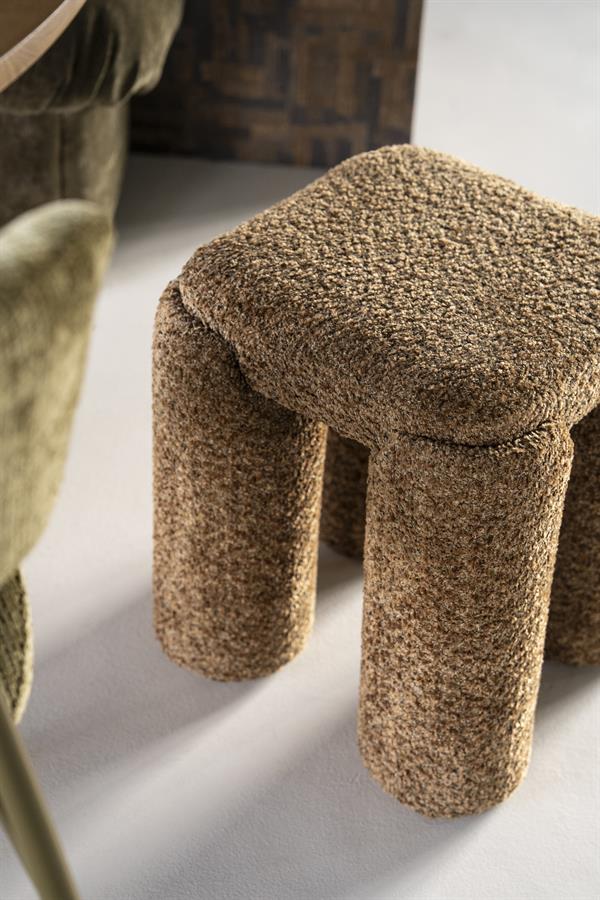 DESIGNERSKA PUFA BOUCLÉ – NOWOCZESNE SIEDZISKO DO WNĘTRZ DESIGNERSKA PUFA BOUCLÉ – NOWOCZESNE SIEDZISKO DO WNĘTRZ